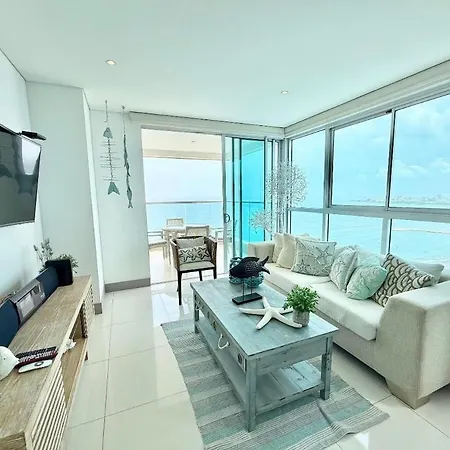3br In Front Of The 8 Paxs Cartagena