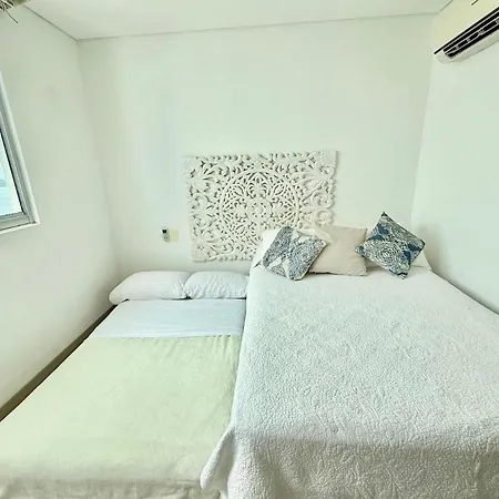 Apartamento 3br In Front Of The 8 Paxs Cartagena